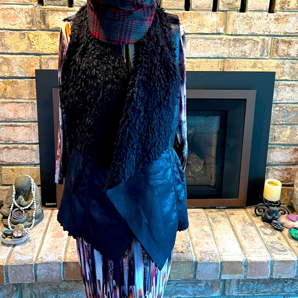 Mo-Ka Faux Fur vest